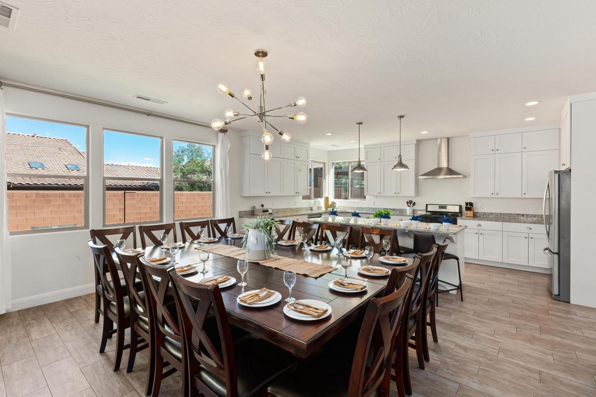 Paradise Village 94 Luxury Home With Private Hot Tub, Fire Pit, Huge Kitchen, And Resort Style Pool, Water Park And Lazy River Santa Clara Exterior photo